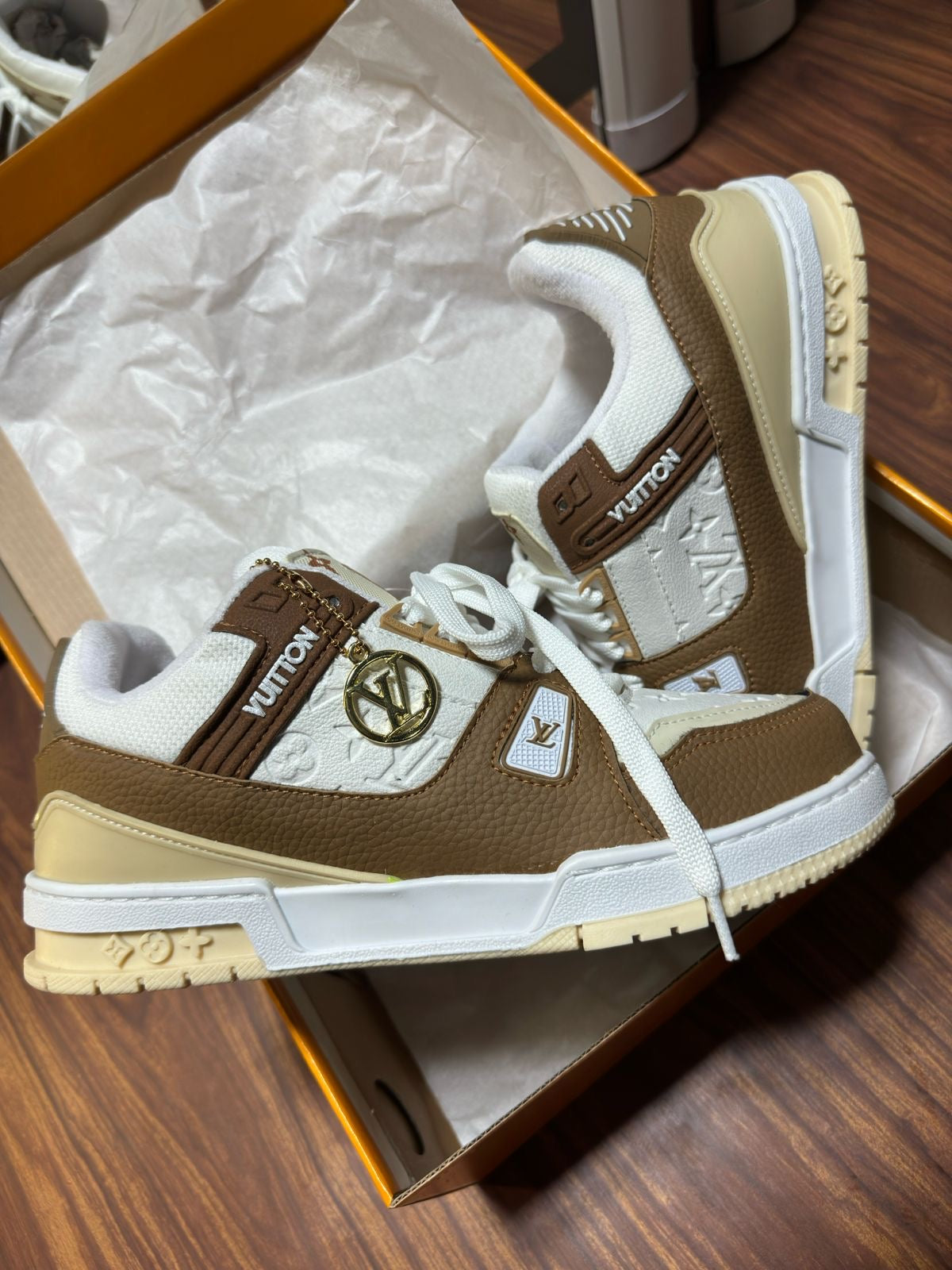 Lv Trainer (masculino)