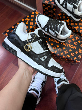 Lv Trainer (masculino)